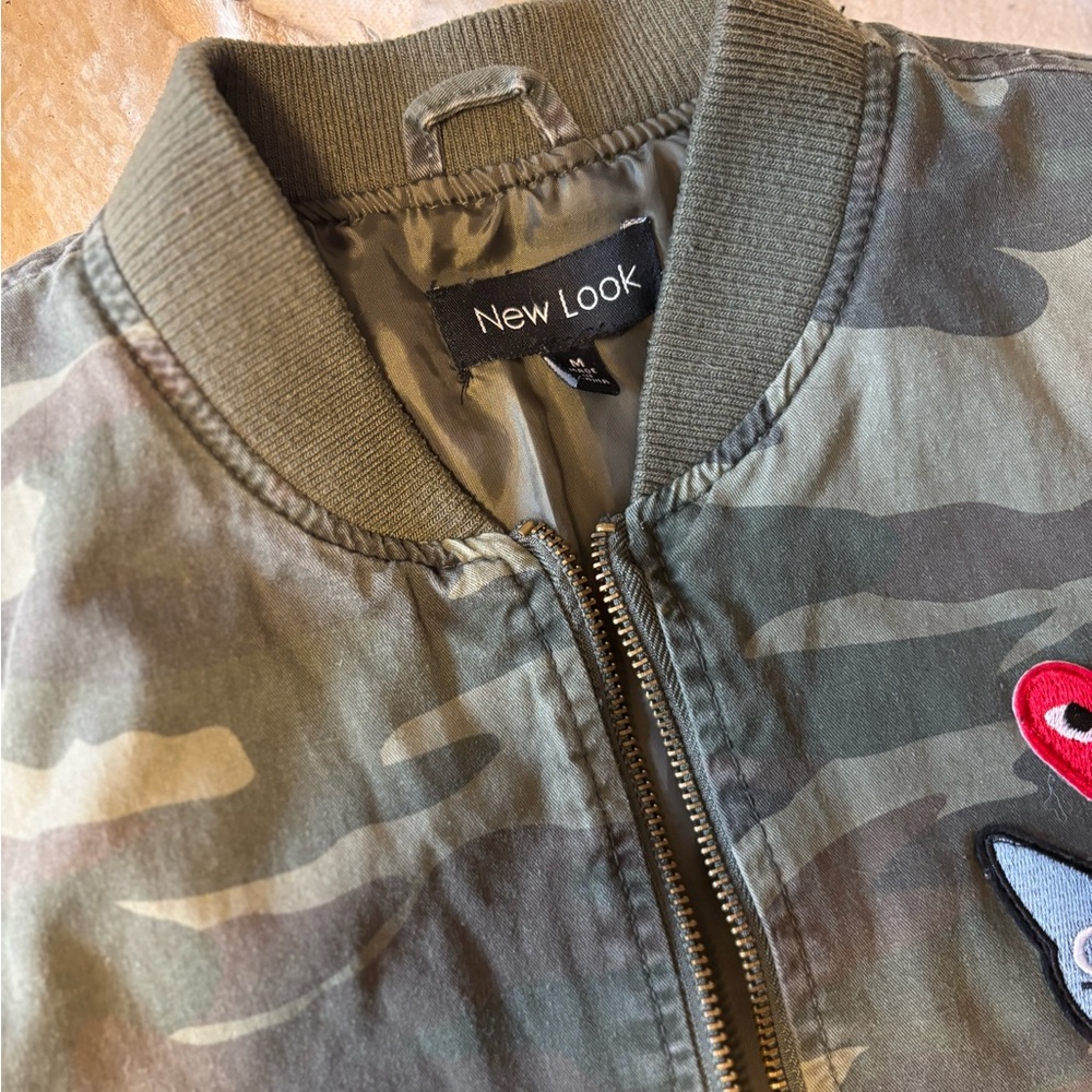 Camouflage Bomber Jacket with Embroidered Design - Picture 3 of 11